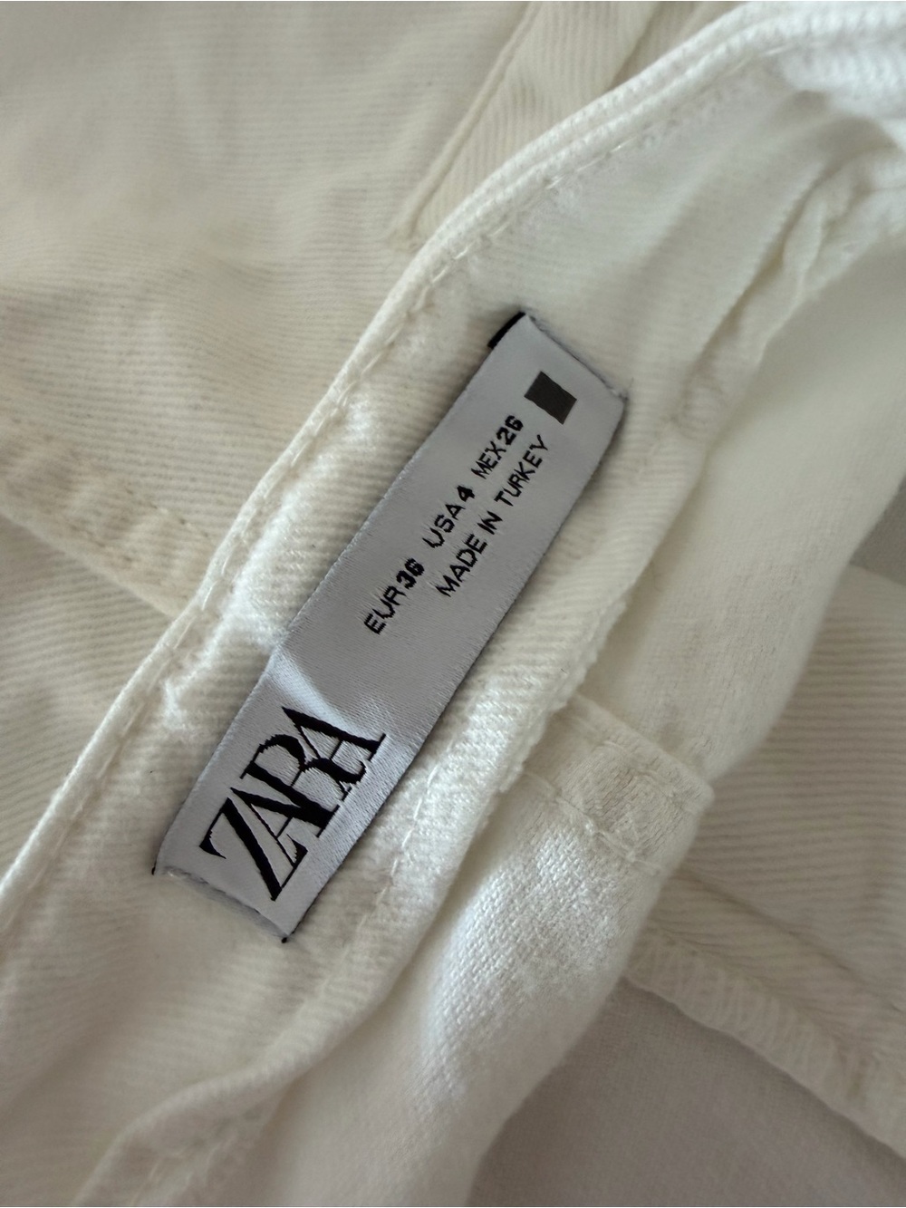 Zara White High-Waist Sailor Button Shorts - Picture 4 of 7